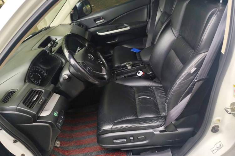 Used Honda CR-V 2012 2.4L four-wheel drive luxury version Left Front Seat