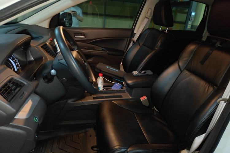 Used Honda CR-V 2012 2.0L two-wheel drive urban version Left Front Seat
