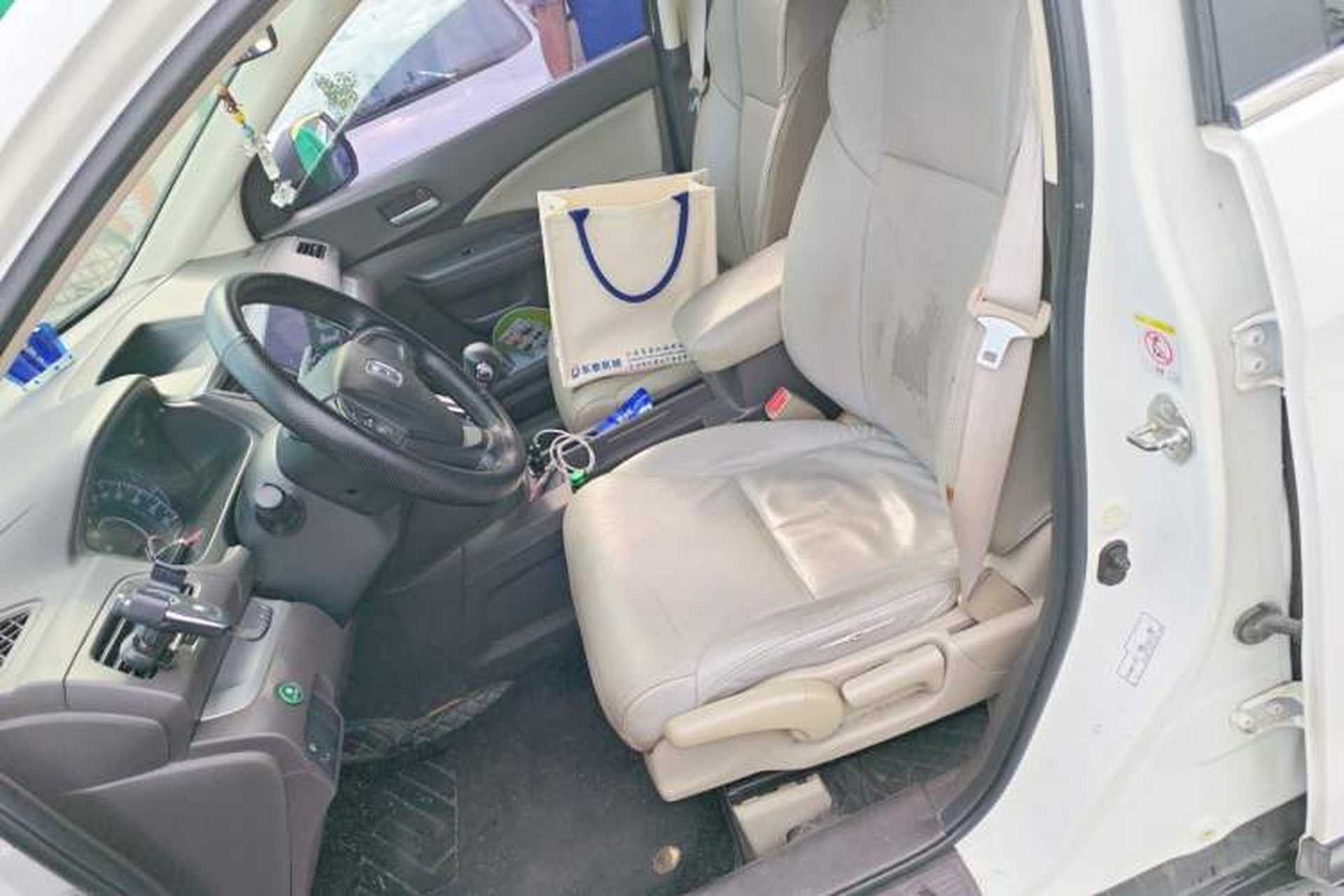 Used Honda CR-V 2012 2.0L two-wheel drive urban version Left Front Seat