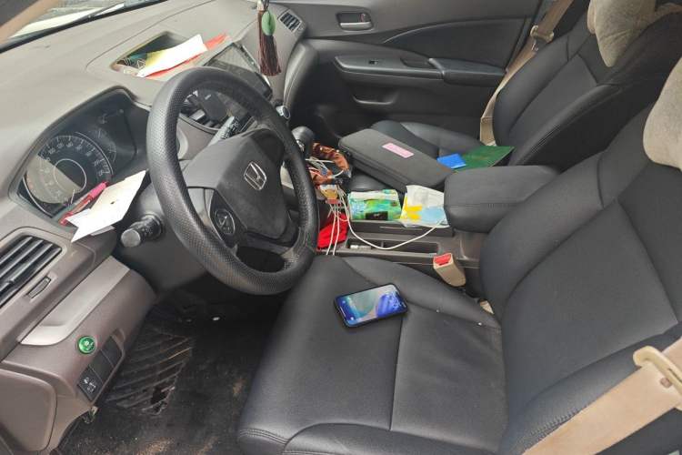 Used Honda CR-V 2012 2.0L two-wheel drive urban version Left Front Seat