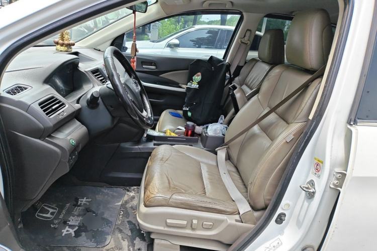 Used Honda CR-V 2012 2.0L two-wheel drive urban version Left Front Seat