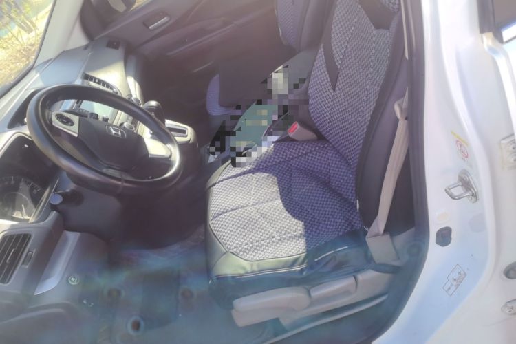 Used Honda CR-V 2012 2.0L two-wheel drive urban version Left Front Seat