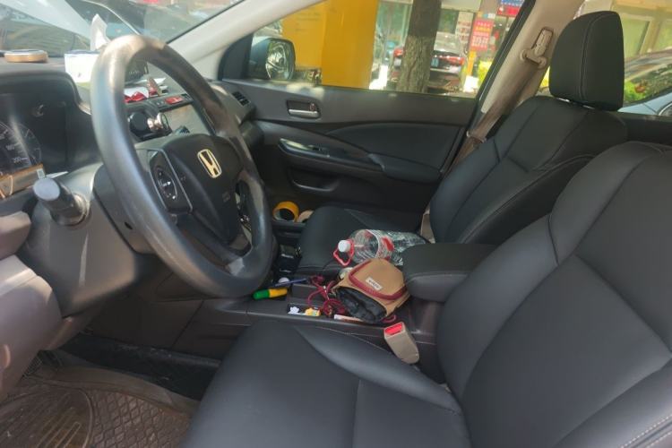 Used Honda CR-V 2012 2.0L two-wheel drive urban version Left Front Seat