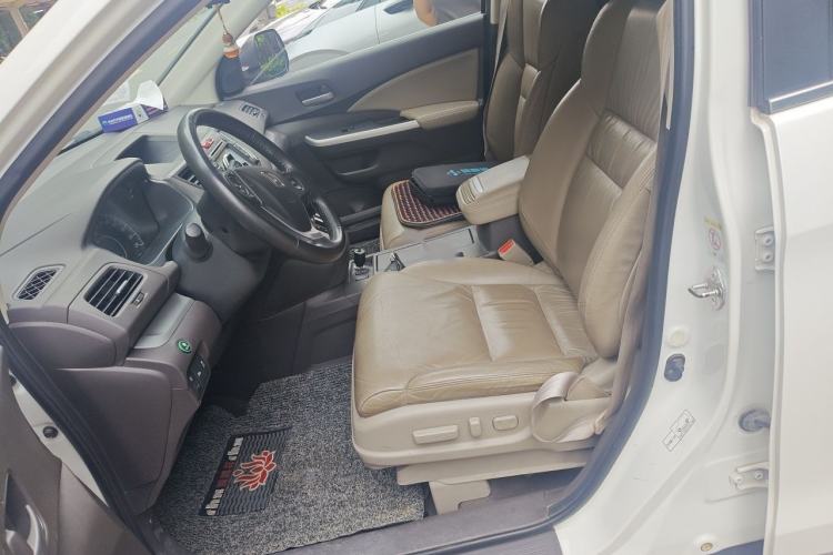 Used Honda CR-V 2012 2.4L four-wheel drive luxury version Left Front Seat