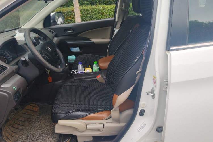 Used Honda CR-V 2012 2.0L two-wheel drive urban version Left Front Seat