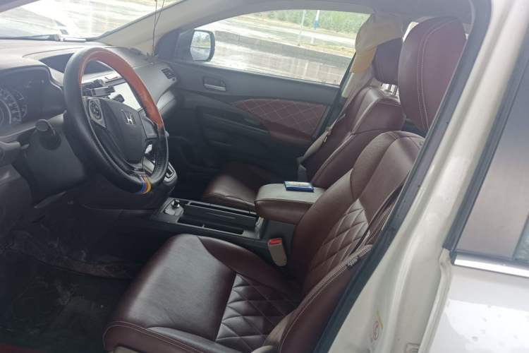 Used Honda CR-V 2012 2.0L two-wheel drive urban version Left Front Seat