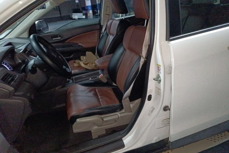 Used Honda CR-V 2012 2.0L two-wheel drive urban version Left Front Seat