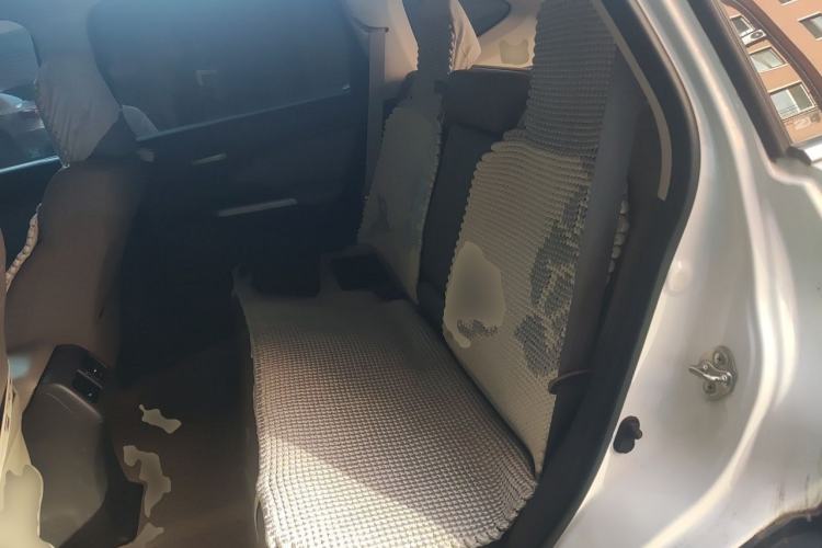 Used Honda CR-V 2012 2.4L four-wheel drive luxury version Left Rear Seat