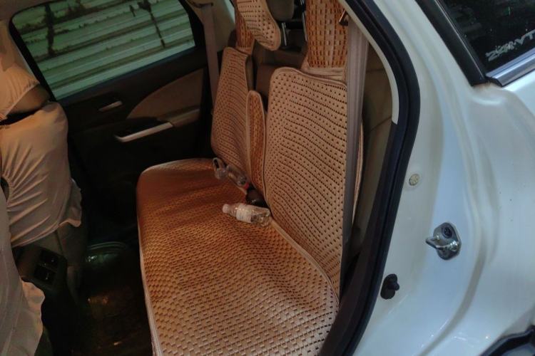 Used Honda CR-V 2012 2.4L four-wheel drive luxury version Left Rear Seat