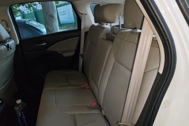 Used Honda CR-V 2012 2.0L two-wheel drive urban version Left Rear Seat