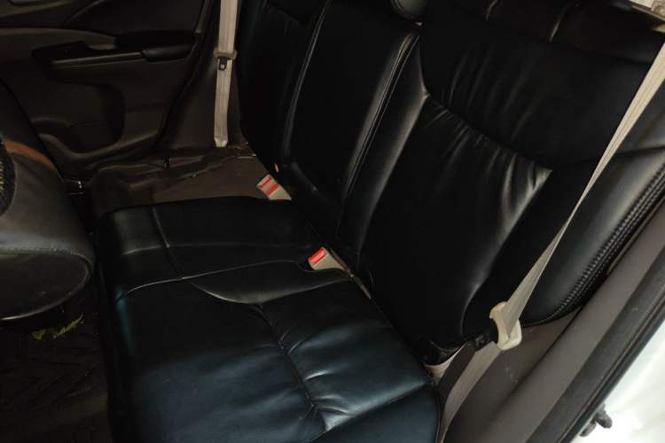 Used Honda CR-V 2012 2.0L two-wheel drive urban version Left Rear Seat