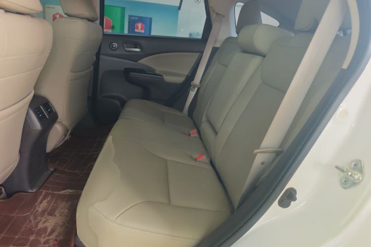 Used Honda CR-V 2012 2.0L two-wheel drive urban version Left Rear Seat