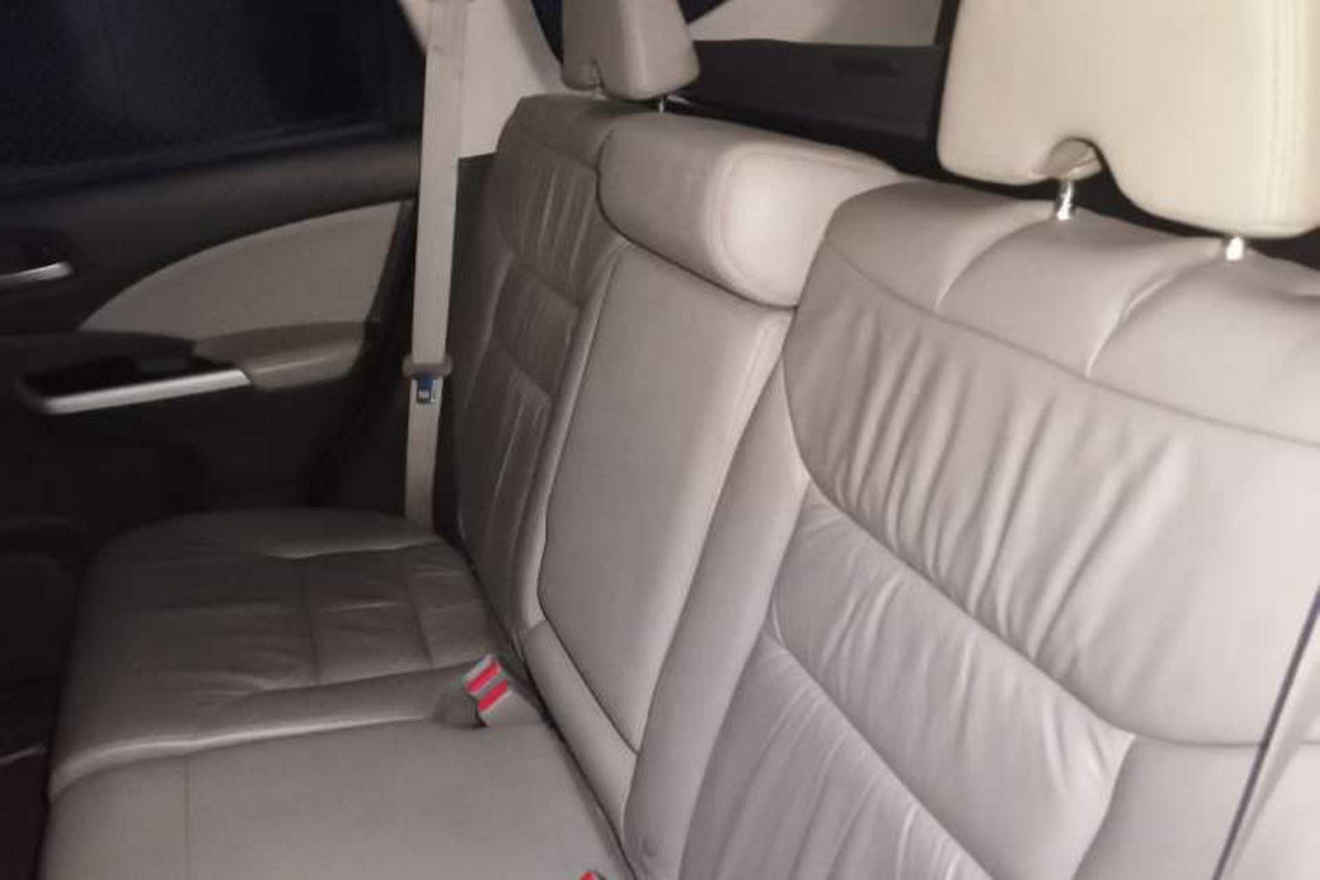 Used Honda CR-V 2012 2.4L four-wheel drive luxury version Left Rear Seat