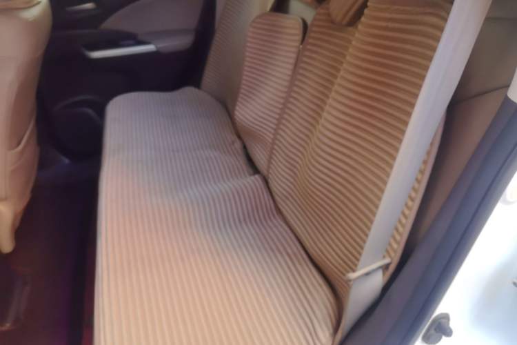 Used Honda CR-V 2012 2.4L four-wheel drive luxury version Left Rear Seat