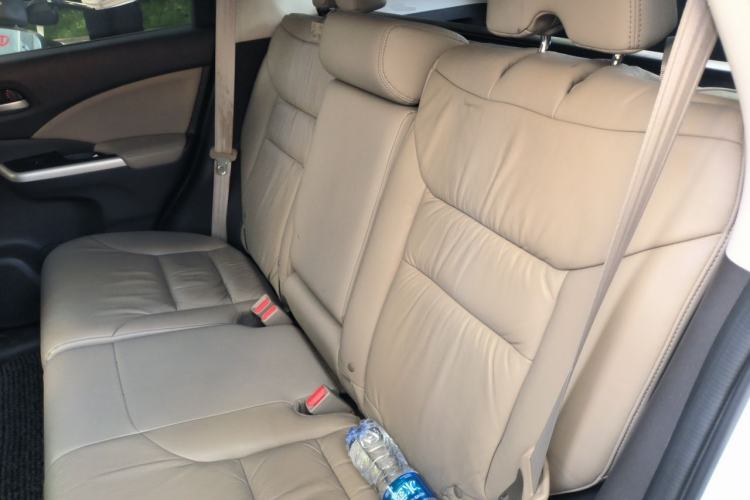 Used Honda CR-V 2012 2.4L four-wheel drive luxury version Left Rear Seat