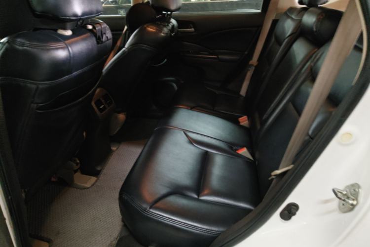 Used Honda CR-V 2012 2.0L two-wheel drive urban version Left Rear Seat
