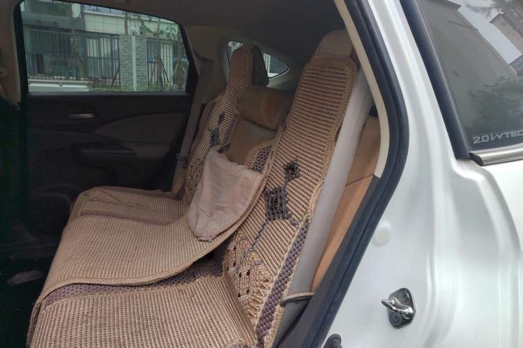 Used Honda CR-V 2012 2.0L two-wheel drive urban version Left Rear Seat