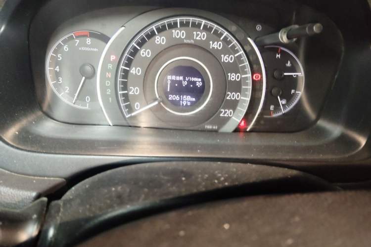 Used Honda CR-V 2012 2.4L four-wheel drive luxury version Odometer Close Up