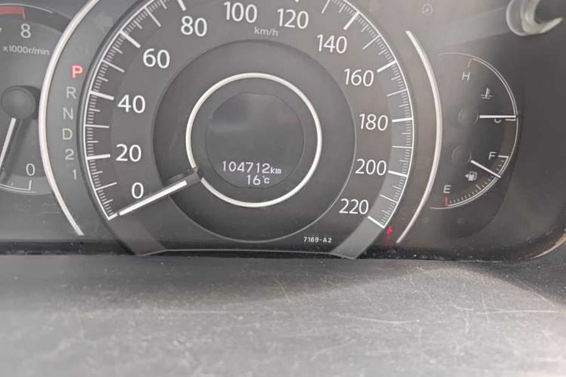 Used Honda CR-V 2012 2.0L Four-wheel Drive Classic Edition Odometer Close Up