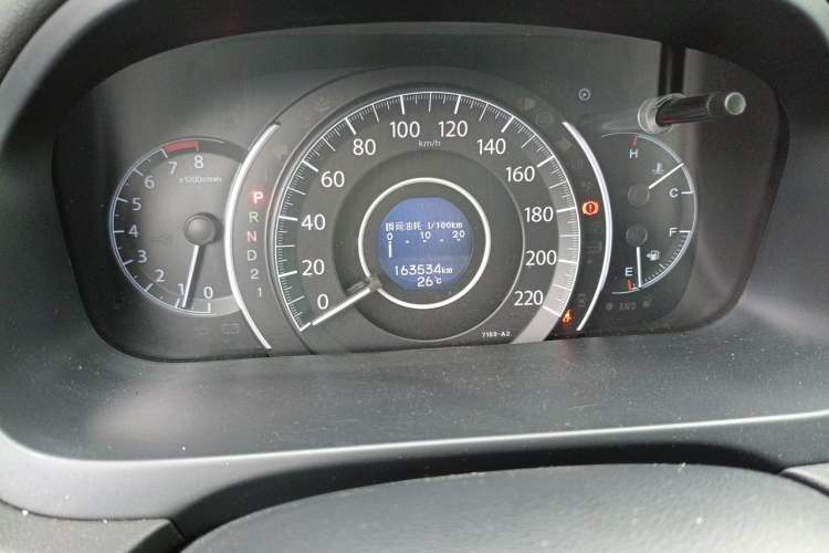 Used Honda CR-V 2012 2.4L four-wheel drive luxury version Odometer Close Up