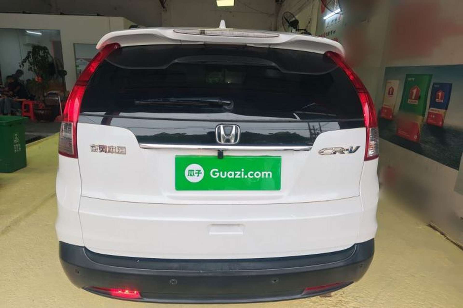 Used Honda CR-V 2012 2.0L two-wheel drive urban version Rear