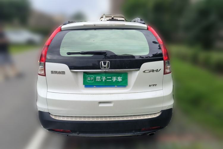 Used Honda CR-V 2012 2.4L four-wheel drive luxury version Rear
