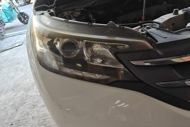 Used Honda CR-V 2012 2.0L two-wheel drive urban version Right Front Headlight