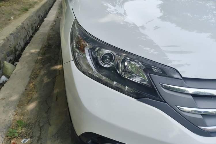 Used Honda CR-V 2012 2.4L four-wheel drive luxury version Right Front Headlight