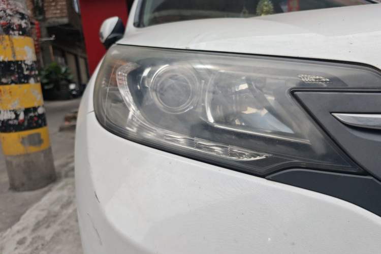 Used Honda CR-V 2012 2.4L four-wheel drive luxury version Right Front Headlight