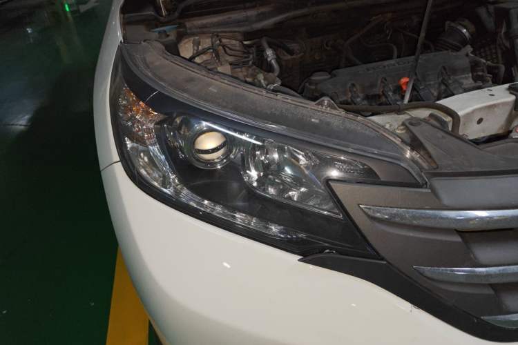Used Honda CR-V 2012 2.0L two-wheel drive urban version Right Front Headlight