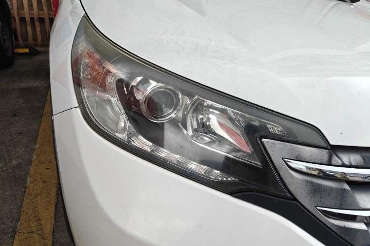 Used Honda CR-V 2012 2.4L four-wheel drive luxury version Right Front Headlight