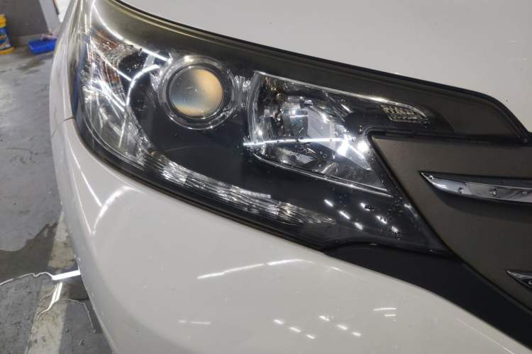 Used Honda CR-V 2012 2.0L Four-wheel Drive Classic Edition Right Front Headlight
