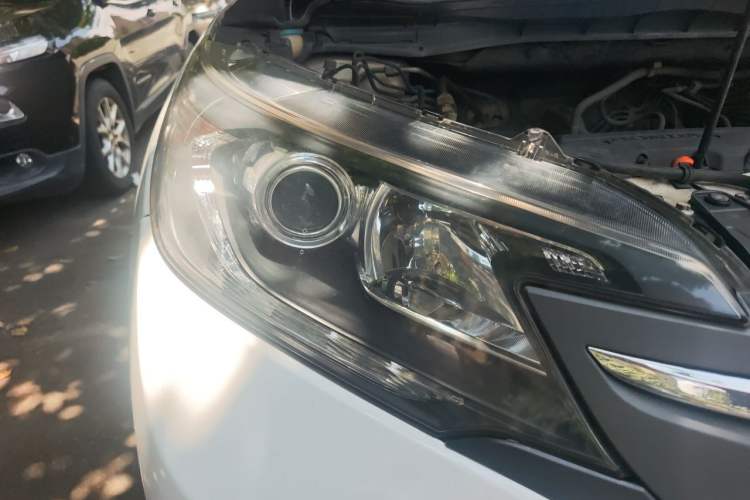 Used Honda CR-V 2012 2.0L two-wheel drive urban version Right Front Headlight