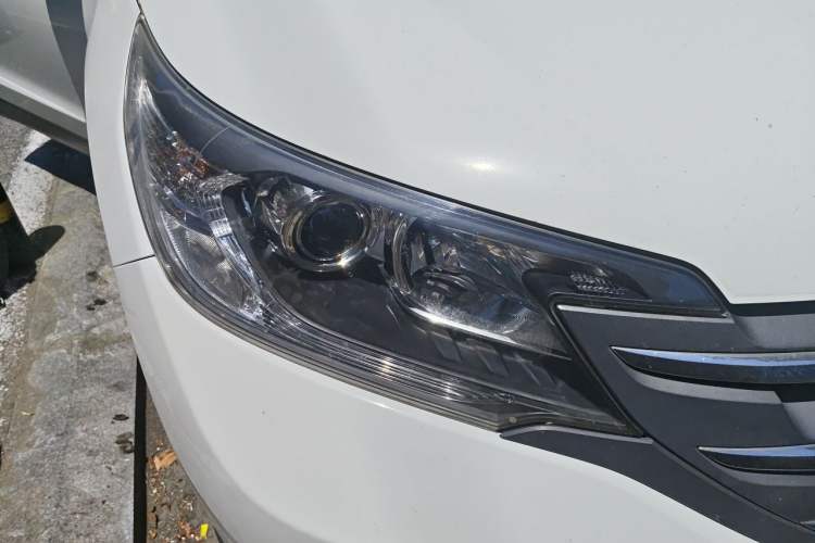 Used Honda CR-V 2012 2.0L two-wheel drive urban version Right Front Headlight