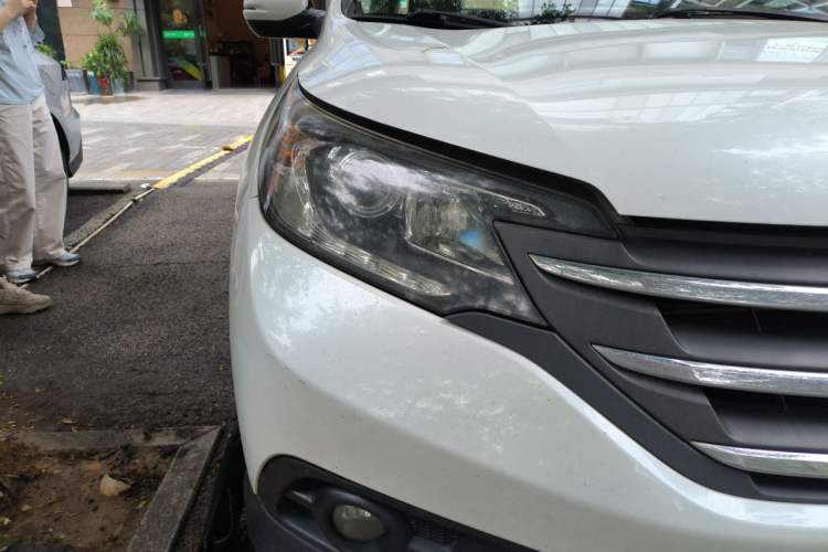 Used Honda CR-V 2012 2.4L four-wheel drive luxury version Right Front Headlight
