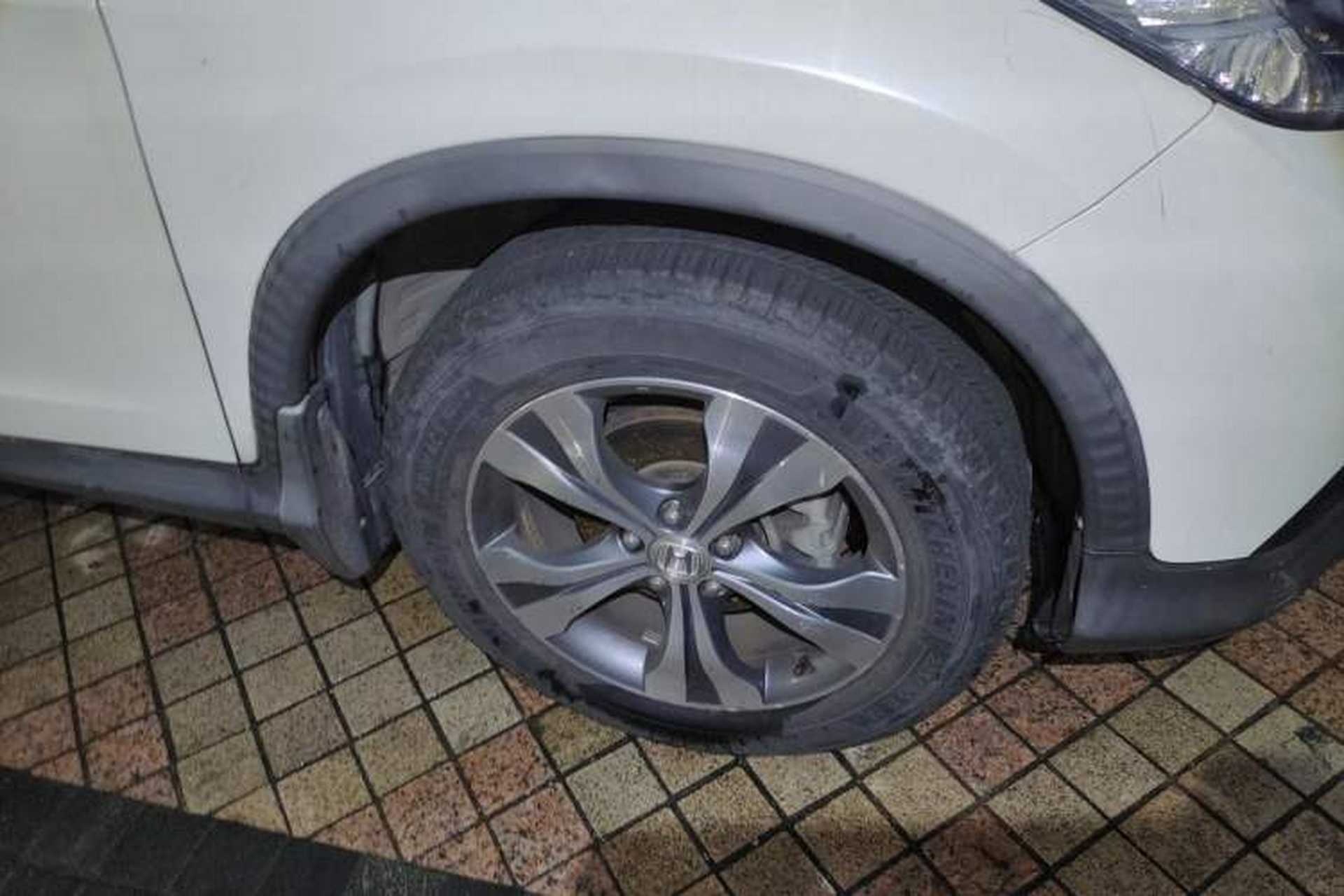 Used Honda CR-V 2012 2.4L Four-wheel Drive Prestige Edition Right Front Wheel Hub