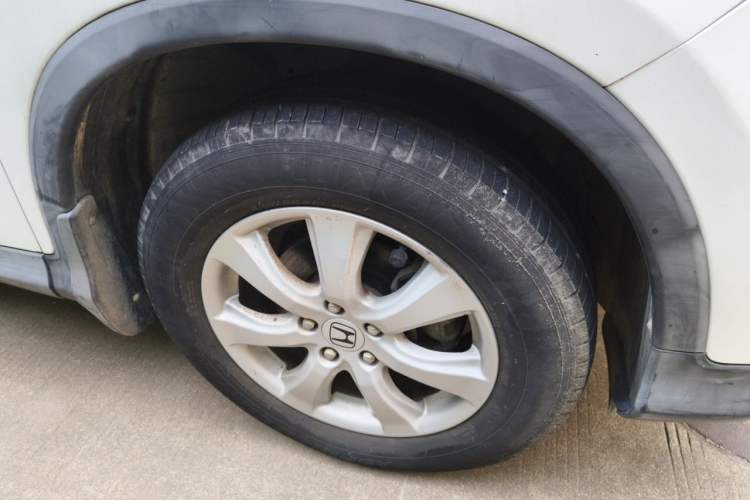 Used Honda CR-V 2012 2.0L two-wheel drive urban version Right Front Wheel Hub