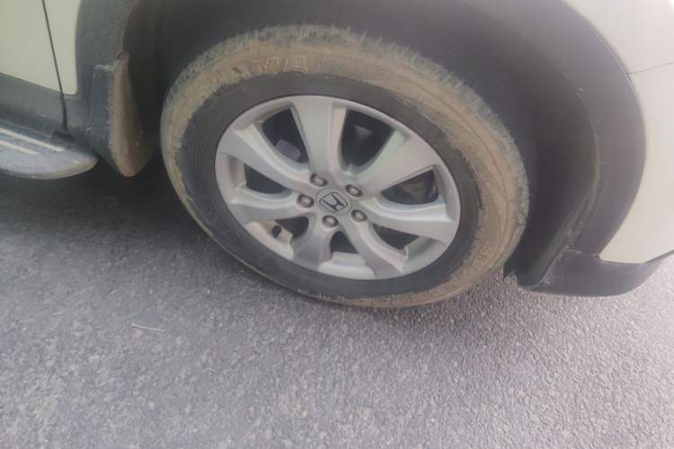 Used Honda CR-V 2012 2.0L two-wheel drive urban version Right Front Wheel Hub