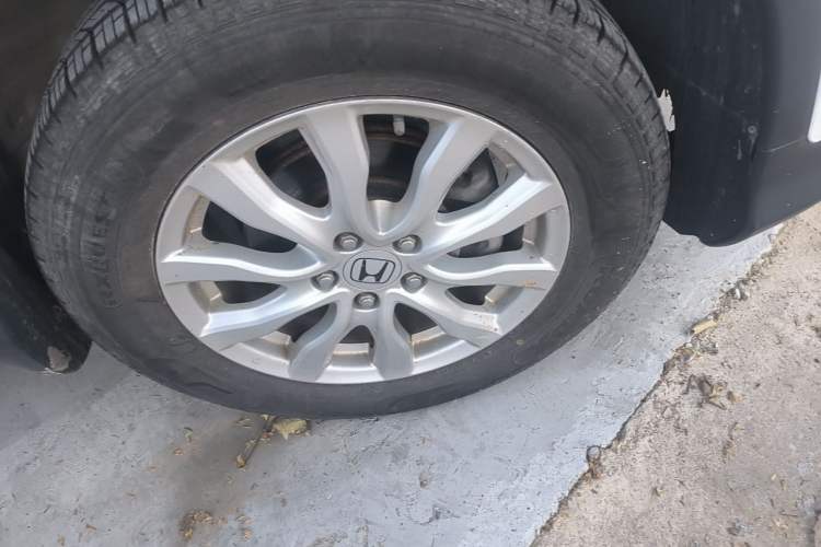 Used Honda CR-V 2012 2.0L Four-wheel Drive Classic Edition Right Front Wheel Hub