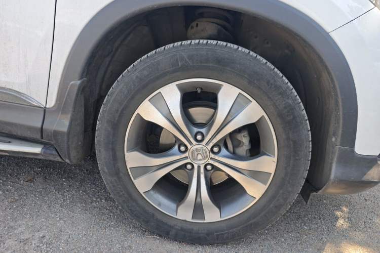 Used Honda CR-V 2012 2.4L Four-Wheel Drive Prestige Navigation Edition Right Front Wheel Hub