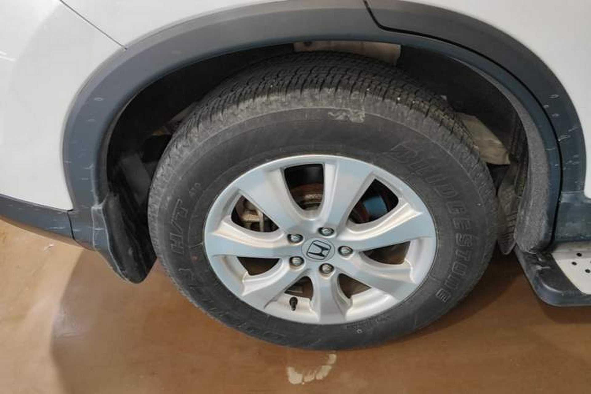 Used Honda CR-V 2012 2.0L two-wheel drive urban version Right Rear Wheel Hub