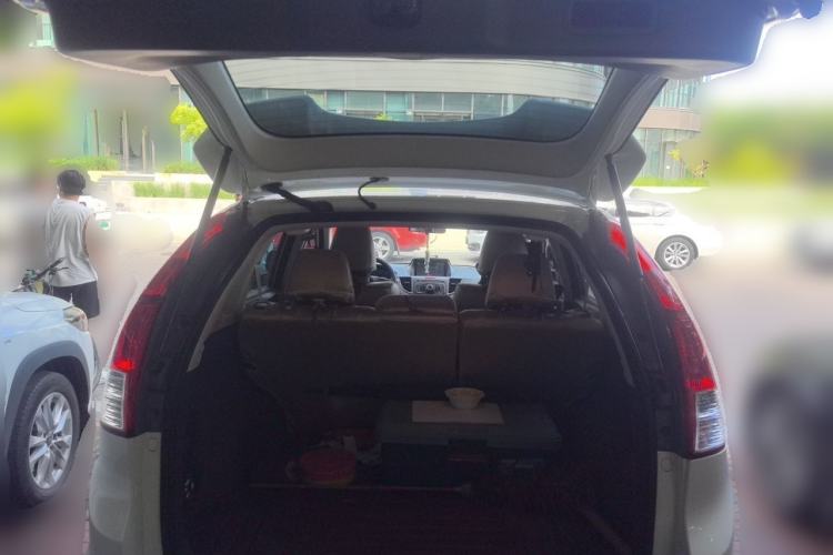 Used Honda CR-V 2012 2.0L two-wheel drive urban version Trunk