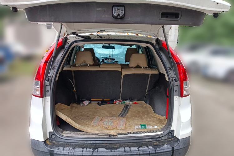 Used Honda CR-V 2012 2.0L two-wheel drive urban version Trunk