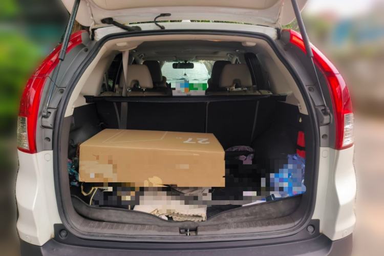 Used Honda CR-V 2012 2.4L four-wheel drive luxury version Trunk