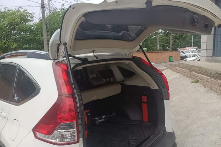 Used Honda CR-V 2012 2.0L Four-wheel Drive Classic Edition Trunk