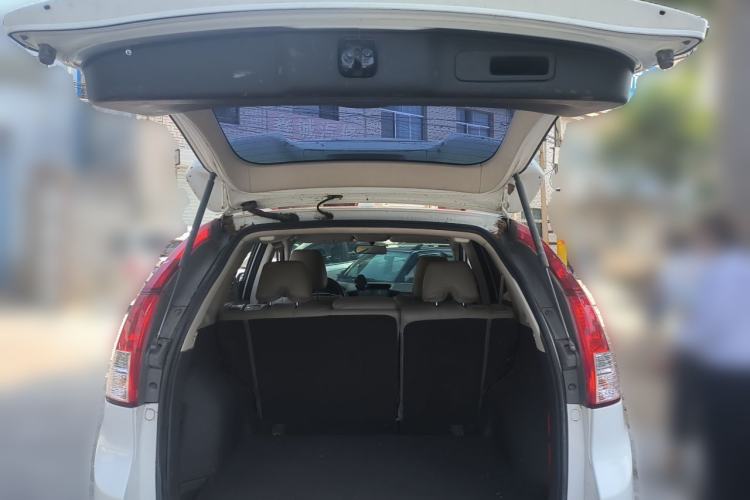 Used Honda CR-V 2012 2.0L Four-wheel Drive Classic Edition Trunk