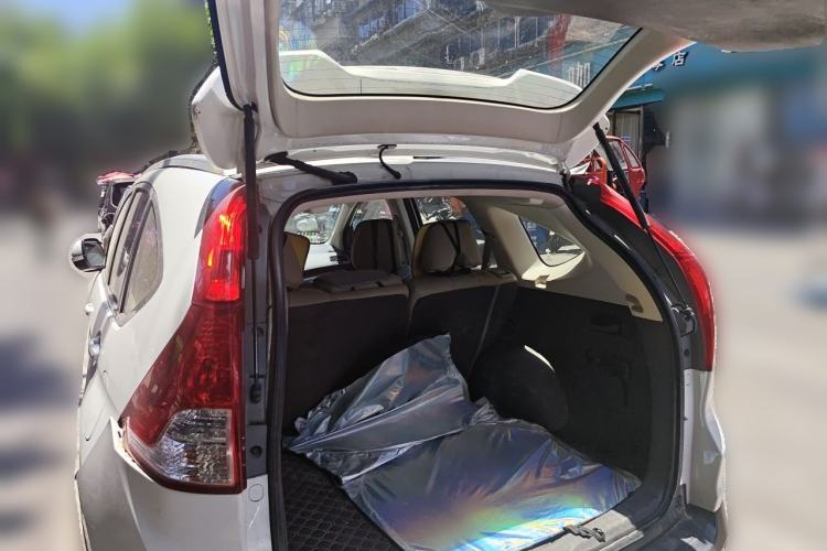 Used Honda CR-V 2012 2.0L two-wheel drive urban version Trunk