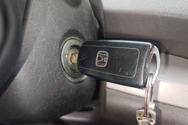 Used Honda CR-V 2012 2.0L two-wheel drive urban version Vehicle Key
