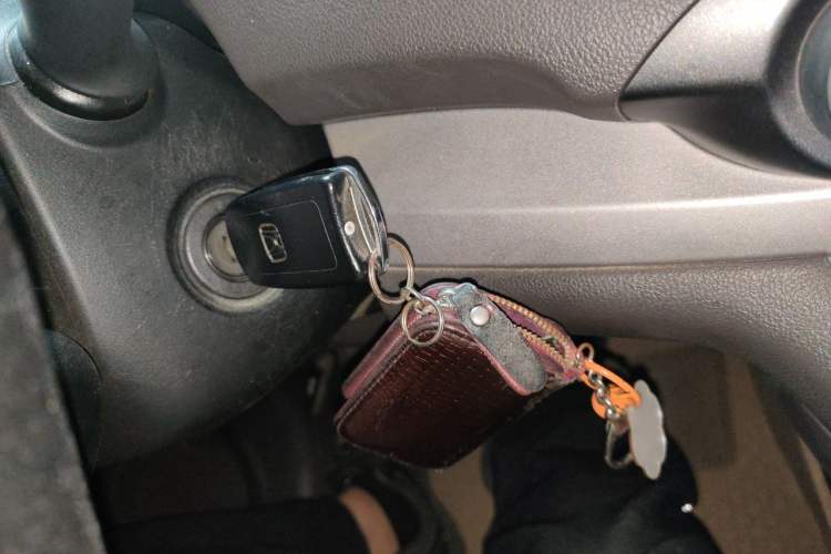 Used Honda CR-V 2012 2.0L two-wheel drive urban version Vehicle Key