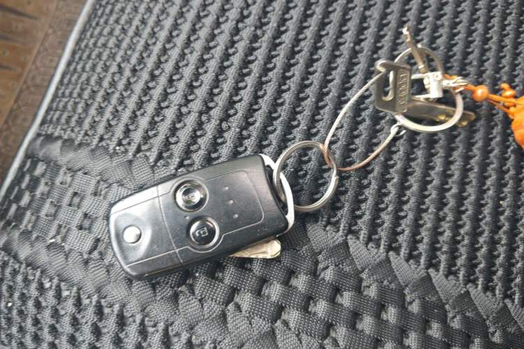 Used Honda CR-V 2012 2.0L two-wheel drive urban version Vehicle Key